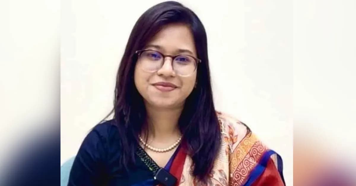 প্রার্থিতা প্রত্যাহার করলেন এনসিপির মনিরা শারমিন