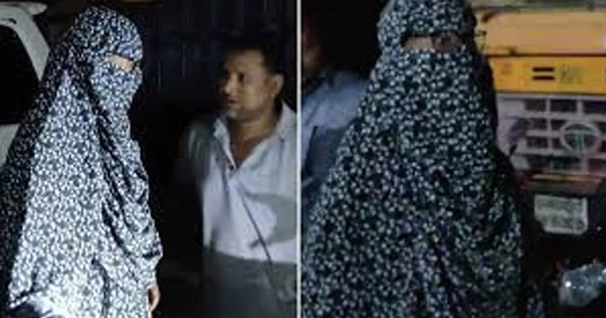 নারী সেজে পাম্পে তেল নিতে গিয়ে ধরা পড়ল যুবক