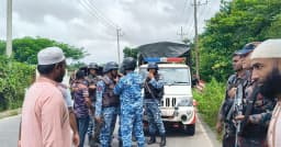টেকনাফে বাস থামিয়ে ডাকাতি, বিকাশ কর্মীদের ৫৭ লাখ টাকা লুট
