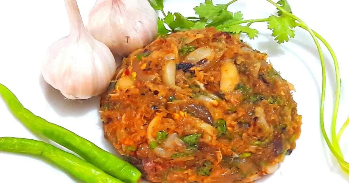 রসুনের ভর্তা তৈরির সহজ রেসিপি জেনে নিন