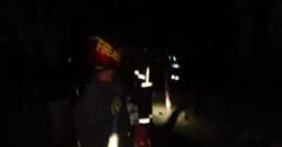 শ্রীনগরে বানিয়া বাড়িতে বসতঘর পুড়ে ছাই