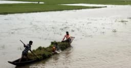 মৌলভীবাজারে হাওরে নৌকা ডুবে চা শ্রমিকের মৃত্যু