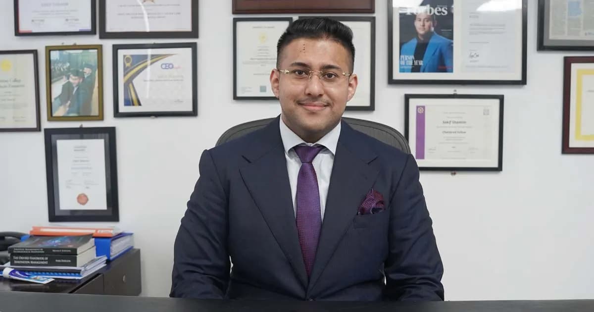 একাডেমিক ডিগ্রির সঙ্গে শিল্প খাতের প্রকৃত চাহিদার অসঙ্গতি দূর করতে কাঠামোগত শিক্ষানীতির সংস্কার