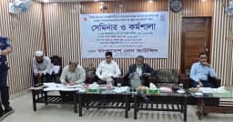 মেহেরপুরে গণমাধ্যমের অপসাংবাদিকতা প্রতিরোধে সেমিনার অনুষ্ঠিত