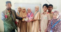 নকলায় টিফিনের টাকা জমিয়ে অসহায়দের পাশে ক্ষুদে শিক্ষার্থীরা