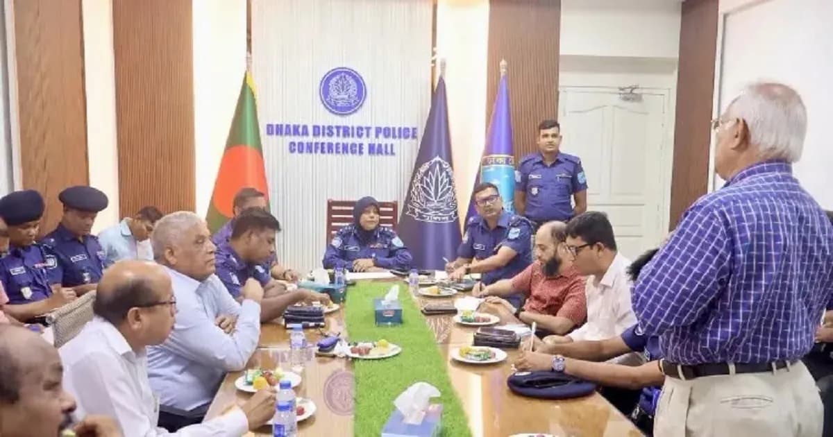 শারদীয় দুর্গাপূজায় পুলিশকে সর্বোচ্চ সতর্ক থাকার নির্দেশ