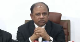 সুপ্রিম কোর্টের সামনে ককটেল বিস্ফোরণ আমলে নিচ্ছি না: চিফ প্রসিকিউটর
