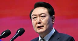 দক্ষিণ কোরিয়ার সাবেক প্রেসিডেন্ট ইউন সুক ইয়লকে ৫ বছরের কারাদণ্ড