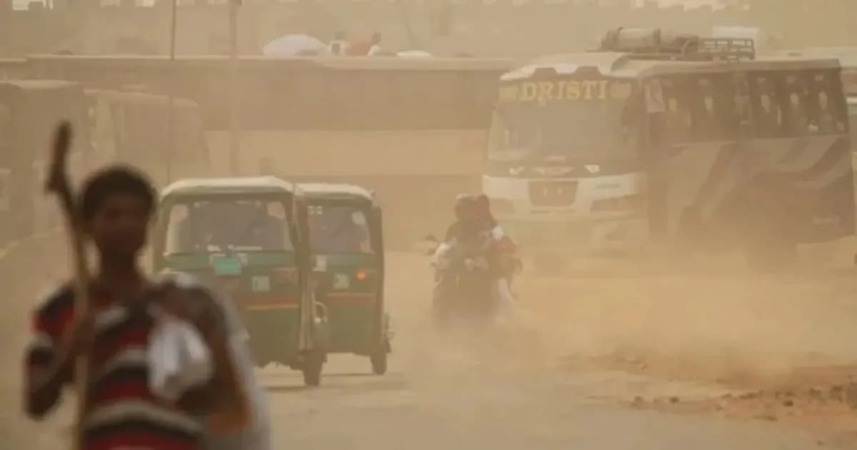 ঢাকার বাতাস অস্বাস্থ্যকর, দিল্লির দূষণ দুর্যোগস্তর