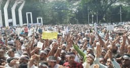 ‘আমরণ অনশন’ থেকে নতুন কর্মসূচি ঘোষণা শিক্ষকদের