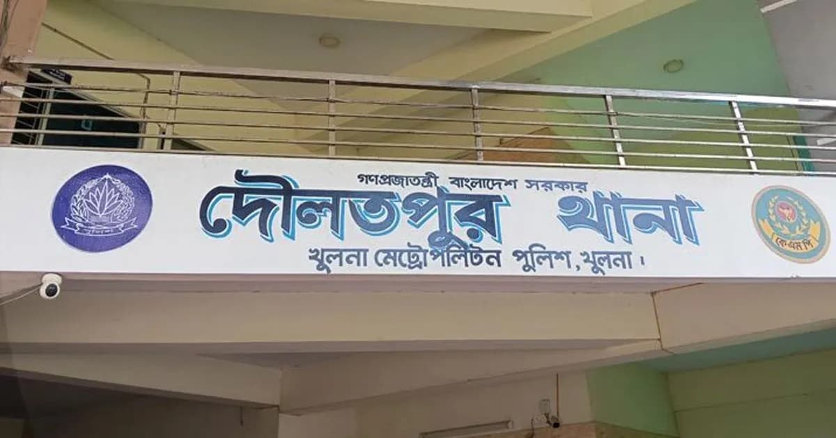 ফজরের নামাজের সময় মসজিদে ঢুকে গুলি, দুইজন গুলিবিদ্ধ