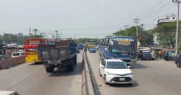 ঢাকা-চট্টগ্রাম মহাসড়কে গাড়ির চাপ বাড়লেও নেই ভোগান্তি