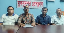 আওয়ামী লীগের ৮ নেতার একযোগে পদত্যাগ ঘোষণা