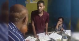 চায়ের দোকানে এইচএসসি পরীক্ষার খাতা দেখছিলেন শিক্ষক, জব্দ ৪০০ খাতা