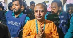 মায়ের মৃত্যুতে পাঁচ ঘণ্টার জন্য প্যারোলে মুক্তি পেলেন চিন্ময় কৃষ্ণ