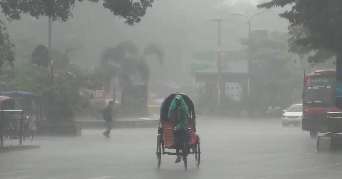 ঢাকাসহ ১২ অঞ্চলে রাতের মধ্যে ঝড় ও বজ্রবৃষ্টির পূর্বাভাস