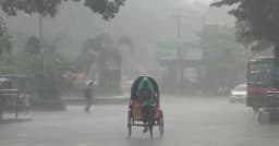 ঢাকাসহ ১২ অঞ্চলে রাতের মধ্যে ঝড় ও বজ্রবৃষ্টির পূর্বাভাস