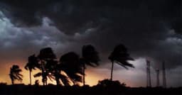 ঈদের দিনে কালবৈশাখীর শঙ্কা, কয়েক বিভাগে ঝড়-বৃষ্টির পূর্বাভাস