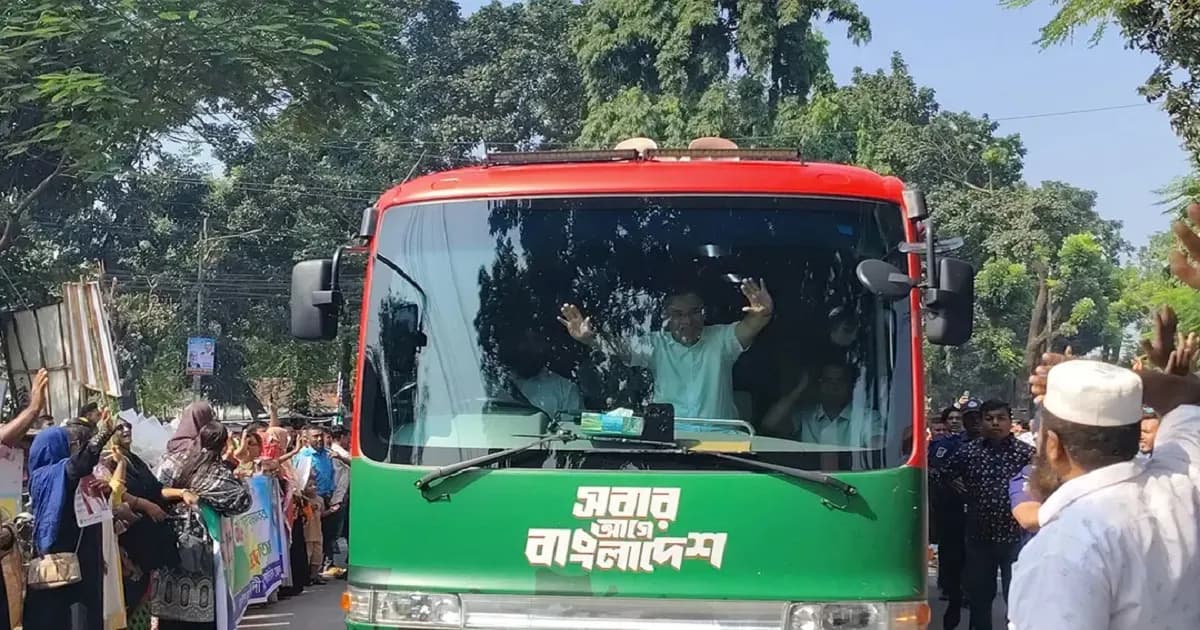 সৈয়দপুরে প্রধানমন্ত্রীকে ফুলেল শুভেচ্ছা জানালেন নেতাকর্মীরা