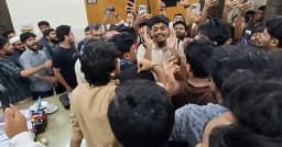 ‘সমকামী কর্মকাণ্ডের’ তদন্ত ঘিরে শিবির-ছাত্রদলের সংঘর্ষ