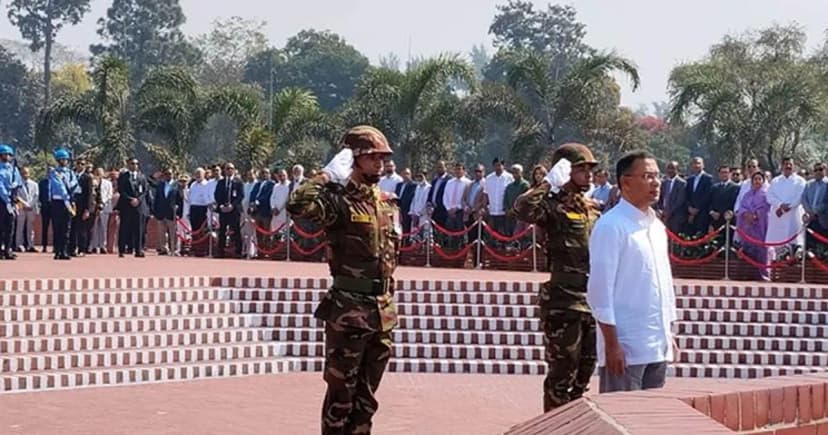 জাতীয় স্মৃতিসৌধে প্রধানমন্ত্রী তারেক রহমানের শ্রদ্ধা নিবেদন