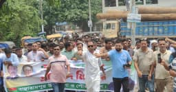 আ.লীগের প্রতিষ্ঠাবার্ষিকী ঘিরে বাঞ্ছারামপুরে যুবদলের বিক্ষোভ মিছিল