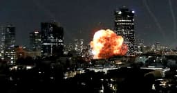 হিজবুল্লাহর ১৫০ রকেট, ইরানের মিসাইল হামলা: ভয়ংকর রাত দেখল ইসরায়েল