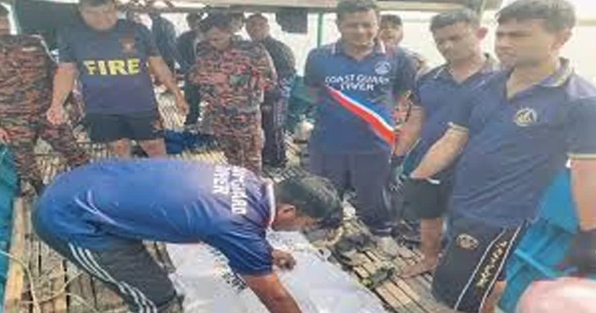 রোজা অবস্থায় পদ্মায় গোসলে নেমে স্কুলছাত্রের মর্মান্তিক মৃত্যু