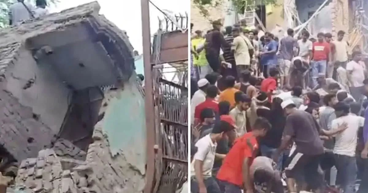 দিল্লিতে বহুতল ভবন ধস, ধ্বংসস্তূপে আটকা অনেকে