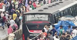 ঈদের ছুটিতে ভোগান্তি নিয়ে গাজীপুর ছেড়েছেন প্রায় ৩০ লাখ মানুষ
