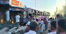 তারাগঞ্জে বাসের ধাক্কায় অটো ভ্যান চালকের মৃত্যু