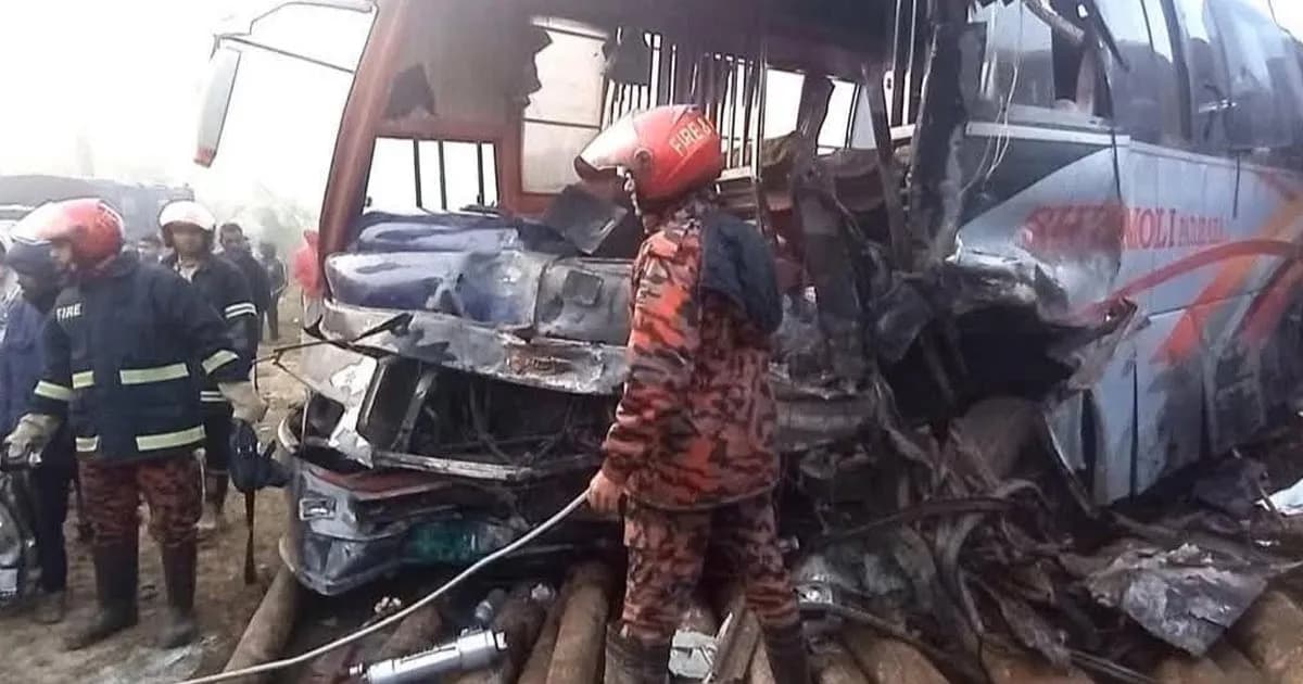 ওসমানীনগরে বাসের মুখোমুখি সংঘর্ষে নিহত ২, আহত ১২