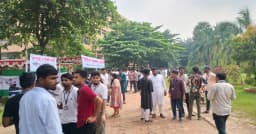 গকসু নির্বাচন: সকাল থেকেই ভোটারদের ঢল