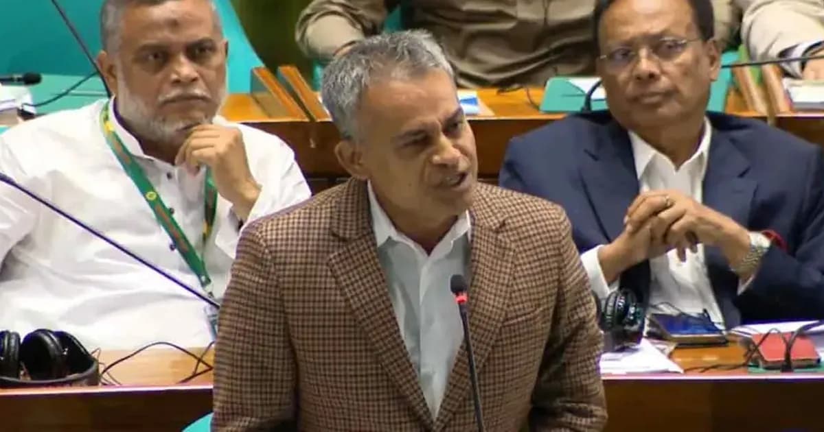 জনসমর্থনহীন রাজনীতি ছেড়ে গঠনমূলক পথে আসুন: সেতুমন্ত্রী