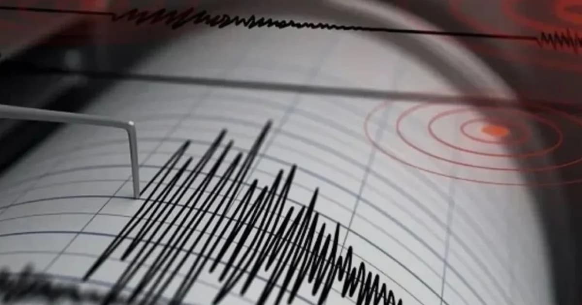 আবারও ভূমিকম্পে কাঁপলো ঢাকা