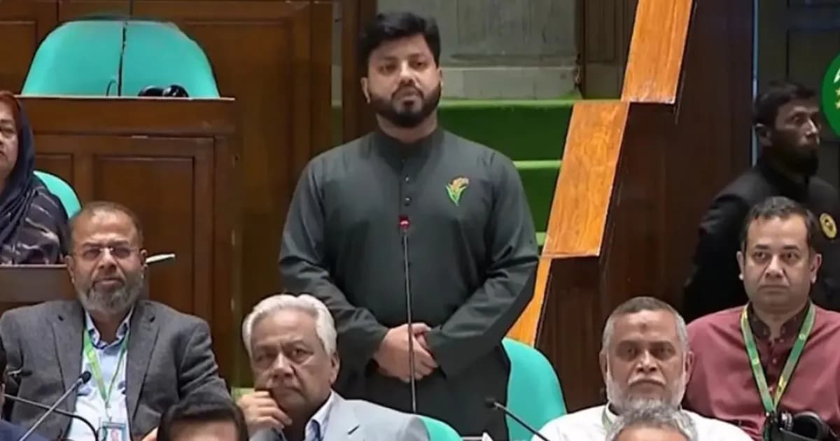 সরকার পতনের হুমকি এলে রাজপথেই জবাব দেওয়া হবে: ইশরাক