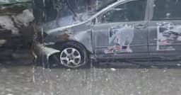 গুমোট গরমের পর শিলাবৃষ্টিতে কেঁপে উঠল রাজধানী