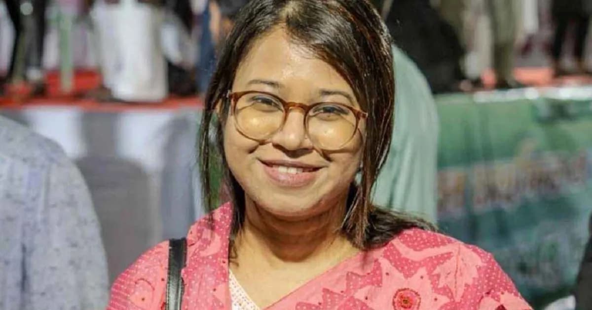 এনসিপি নেত্রী মনিরা শারমিনের প্রার্থিতা বাতিল করল ইসি