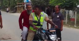 প্রধানমন্ত্রীর নির্দেশে বাসায় পৌঁছে দেওয়া হলো কুষ্টিয়ার সেই শিক্ষককে