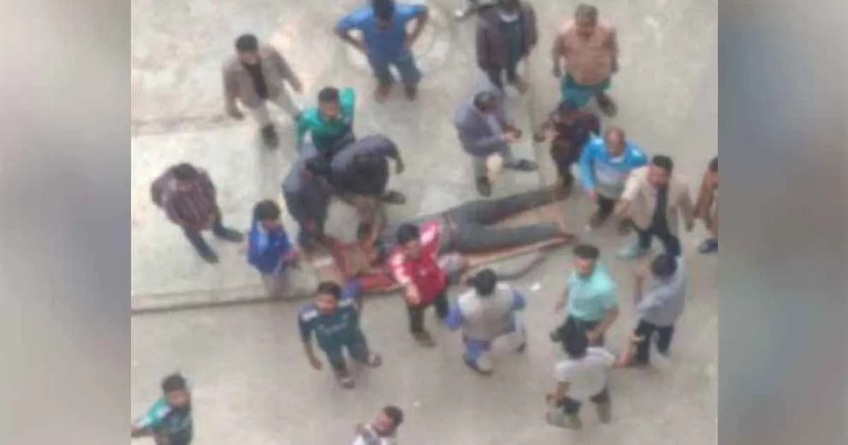 তুচ্ছ ঘটনাকে কেন্দ্র করে তিতুমীর কলেজে ছাত্রদের দুপক্ষের সংঘর্ষ