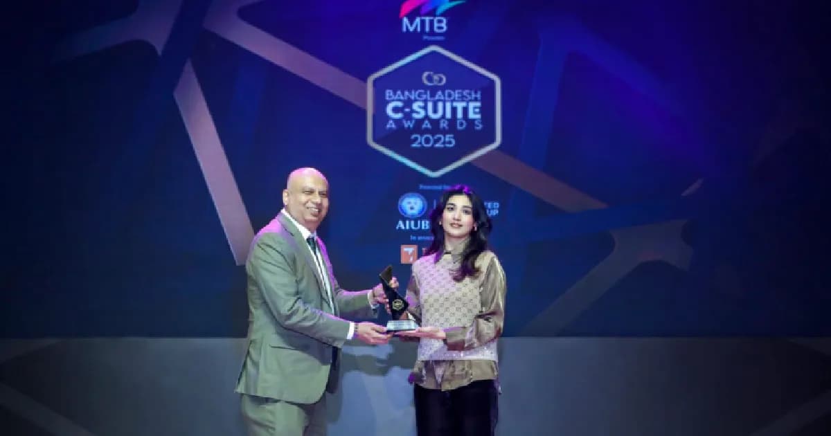 ‘সিইও অব দ্য ইয়ার’ নিশাত ও ‘সেলস ডিরেক্টর অব দ্য ইয়ার’ ফিরোজ