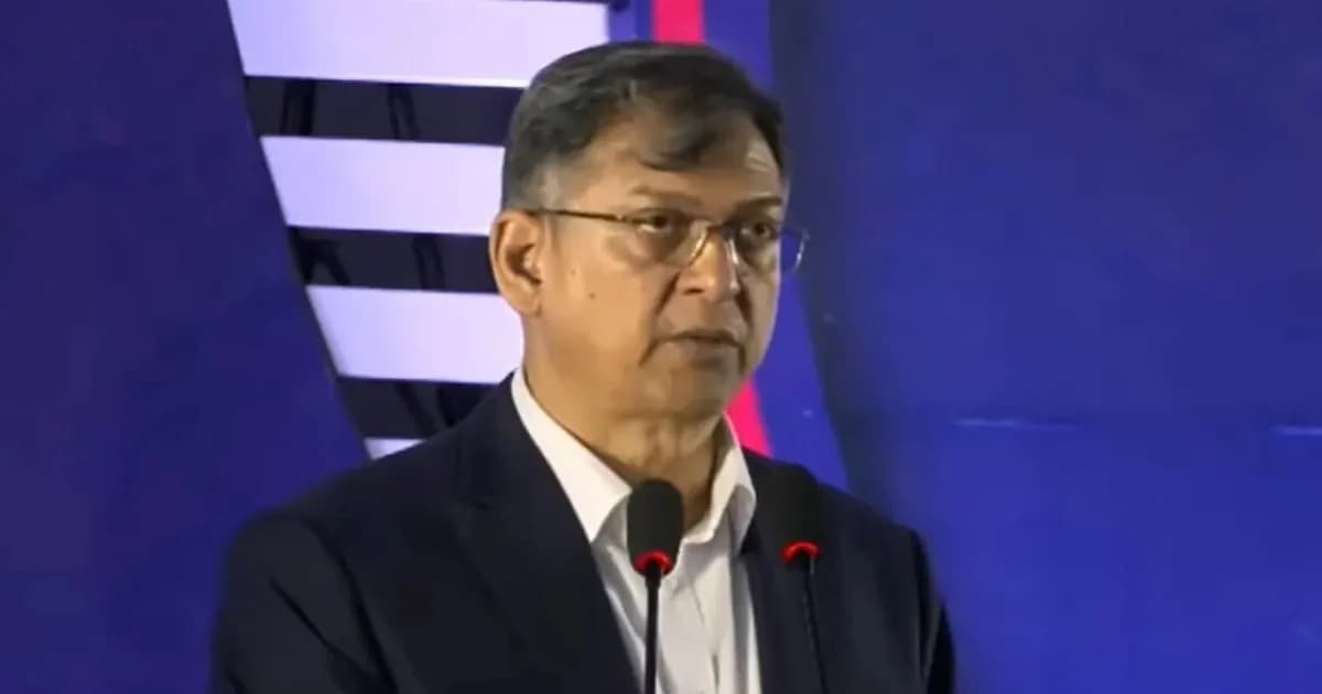 কোস্ট গার্ডে যুক্ত হবে হেলিকপ্টার সার্ভিস: স্বরাষ্ট্রমন্ত্রী