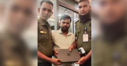 আনসারের তৎপরতায় বিমানবন্দরে হারানো ল্যাপটপ ফিরে পেলেন প্রবাসী