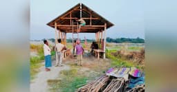 সদরপুরের দুর্গম চরে যাত্রীছাউনি, দুর্ভোগে মিলল স্বস্তি