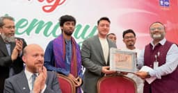 ঢাকায় বিশ্বকাপজয়ী ওজিল, রাখেন বাংলাদেশের খোঁজখবর