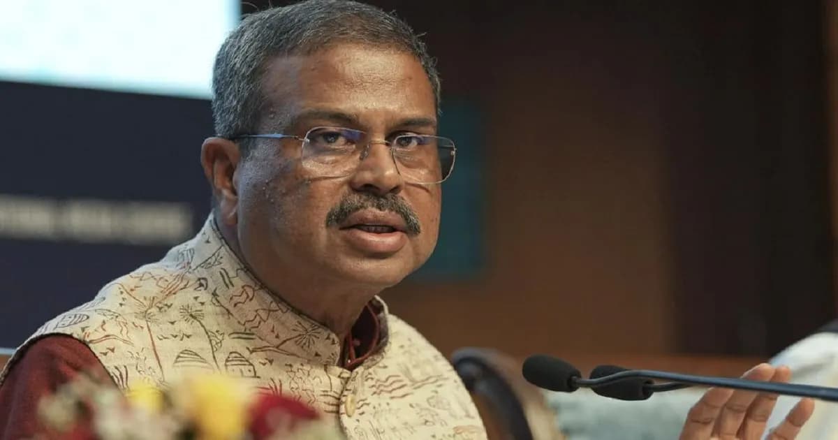 প্রশ্নফাঁসের প্রথম দিন থেকেই দায় স্বীকার করেছি: ধর্মেন্দ্র