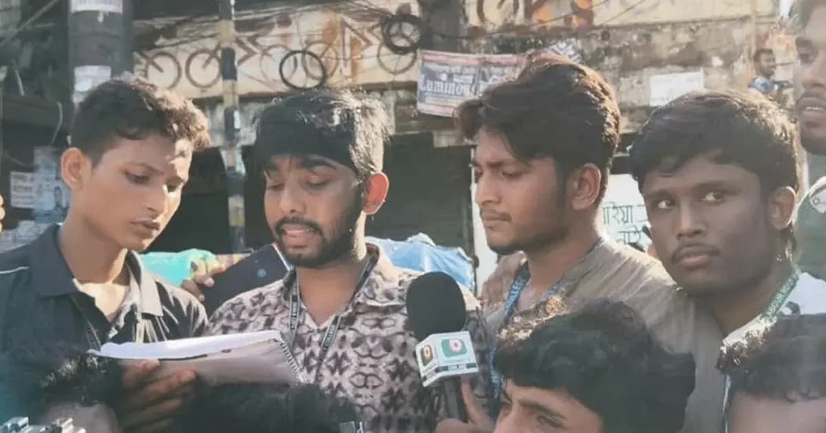 সন্ধ্যা ৬টার মধ্যে শিক্ষামন্ত্রীর পদত্যাগসহ ৩ দাবি ঘোষণা পরীক্ষার্থীদের