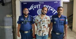 দর্শনায় একাধিক মামলার আসামি গ্রেফতার