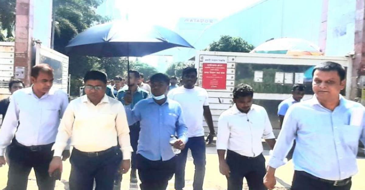 বুড়িগঙ্গা চ্যানেল পুনরুদ্ধারে  ২৮ টি স্থাপনা উচ্ছেদ