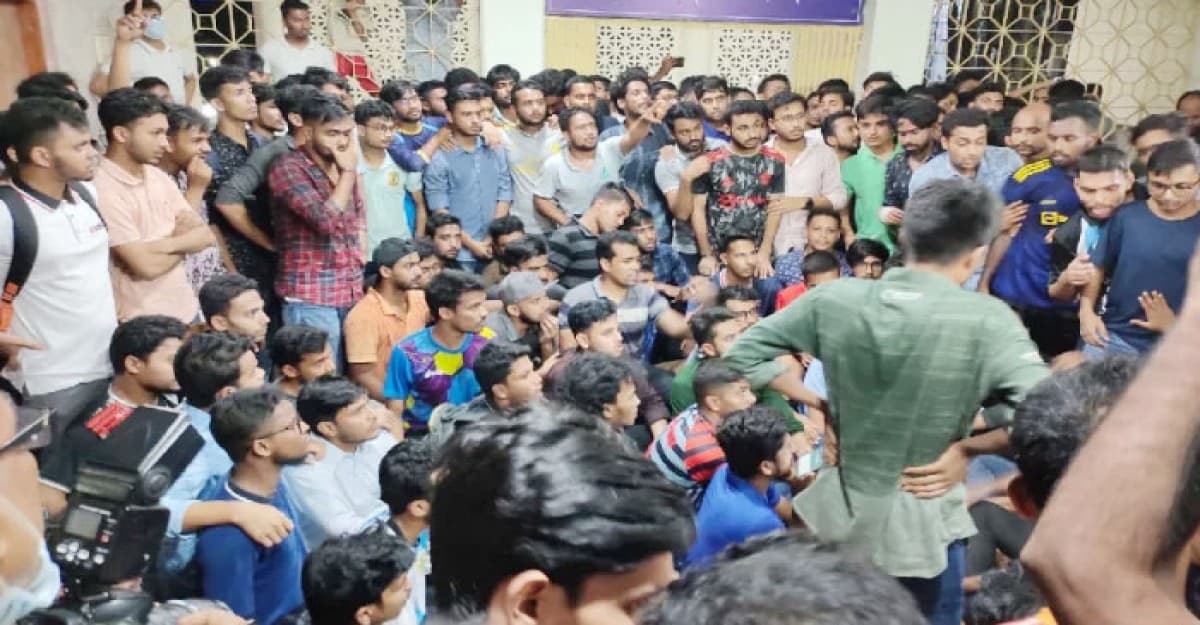 ‘শুক্রবার কাজে যোগ দেবেন রামেকের ইন্টার্নরা’